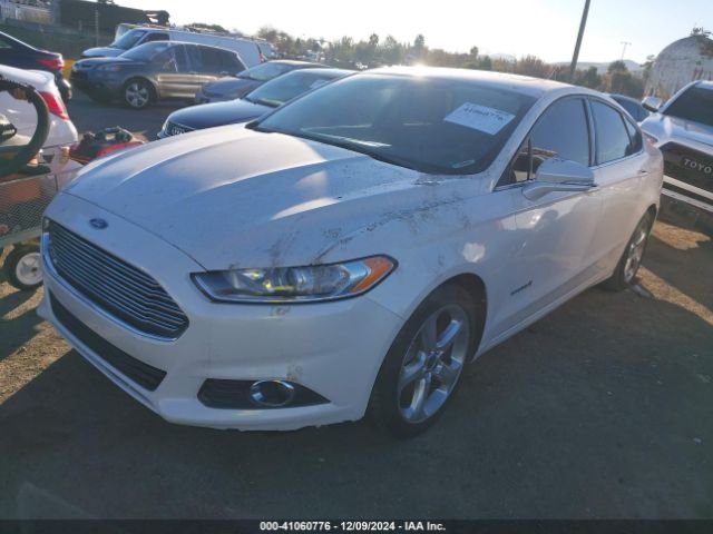 3FA6P0LU7ER203940 Ford Fusion Hybrid Se