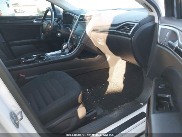 3FA6P0LU7ER203940 Ford Fusion Hybrid Se
