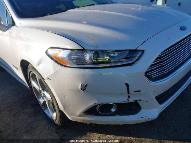 3FA6P0LU7ER203940 Ford Fusion Hybrid Se