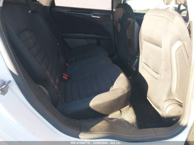 3FA6P0LU7ER203940 Ford Fusion Hybrid Se