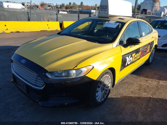 Ford Fusion Hybrid S 2016 3FA6P0UU1GR176168 Image 2