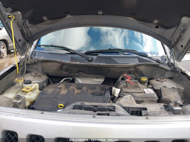 1C4NJPBB8GD601606 Jeep Patriot Sport
