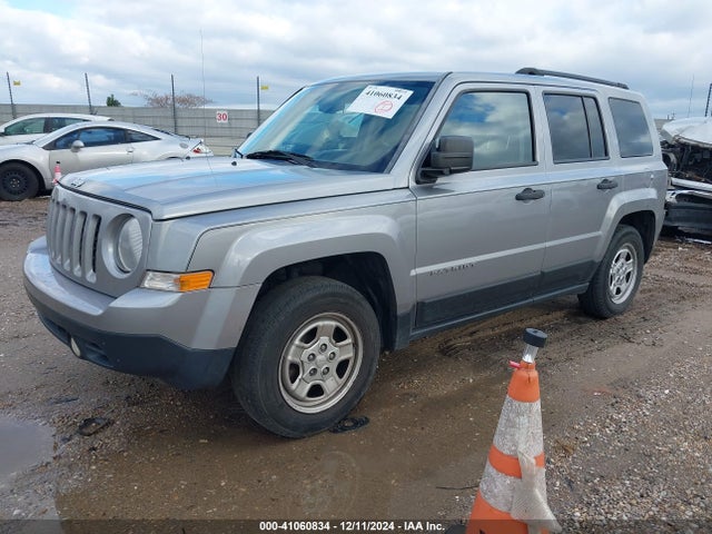 1C4NJPBB8GD601606 Jeep Patriot Sport