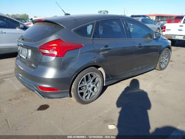 1FADP3K29FL269575 Ford FOCUS SE
