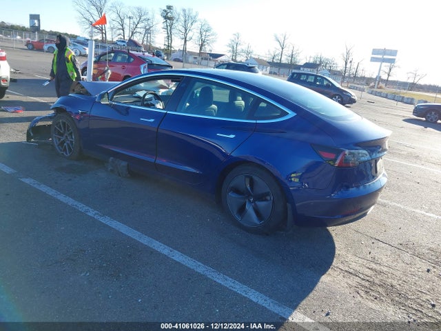 2020 TESLA MODEL 3 5YJ3E1EB1LF535066 Photo 2