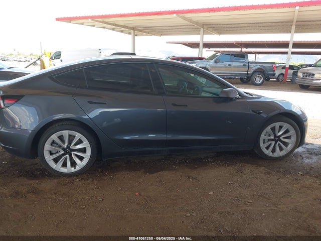 Tesla 2022 2022 5YJ3E1EA2NF208976 Image 10