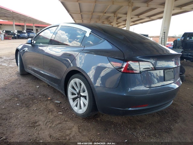 2022 TESLA MODEL 3 5YJ3E1EA2NF208976 Photo 2
