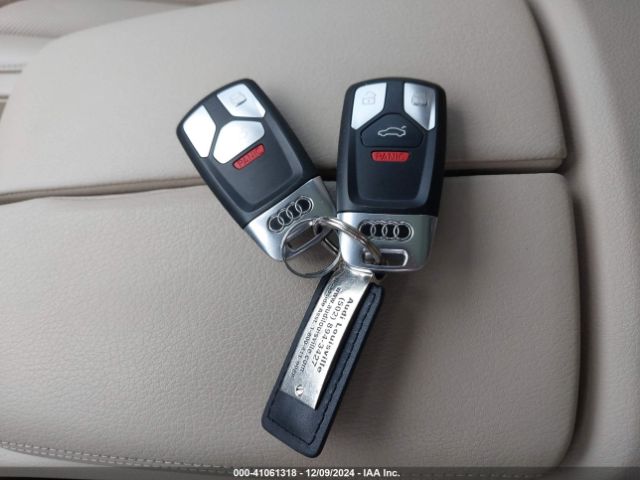 WA1VAAF79HD040377 Audi Q7 3.0t Premium