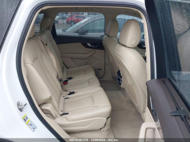 WA1VAAF79HD040377 Audi Q7 3.0t Premium