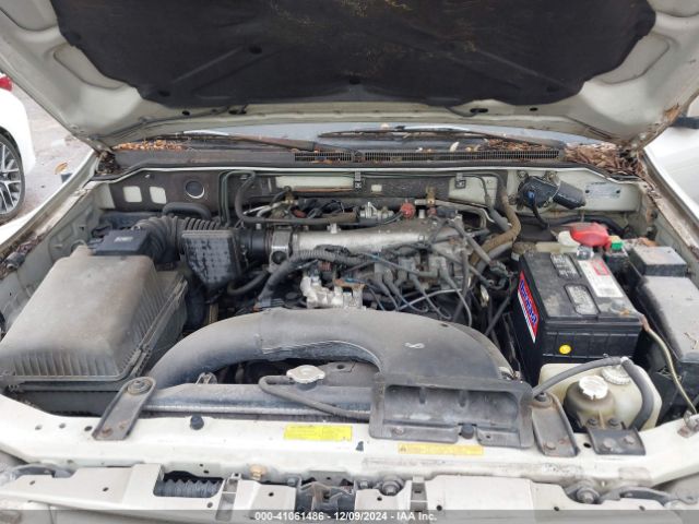 2002 MITSUBISHI MONTERO JA4MW51R02J068302 Photo 9