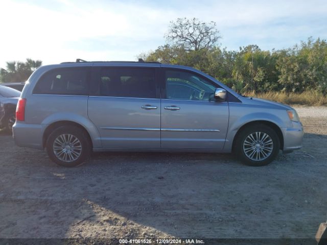 2C4RC1CG4ER248679 Chrysler Town & Country Touring-l