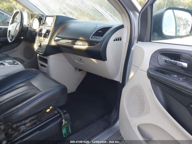 2C4RC1CG4ER248679 Chrysler Town & Country Touring-l