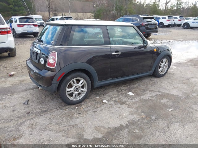 2013 MINI HARDTOP WMWSU3C52DT372236 Photo 3