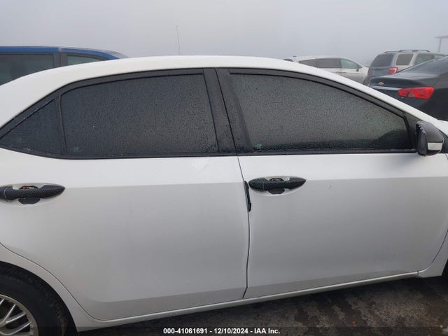 Toyota Corolla Le Eco 2017 5YFBPRHE5HP609501 Image 13