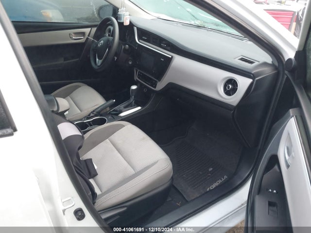 Toyota Corolla Le Eco 2017 5YFBPRHE5HP609501 Image 5