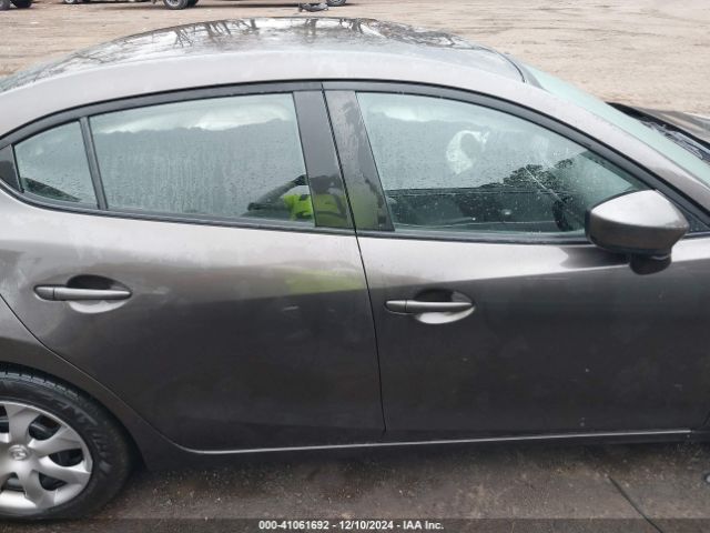3MZBM1U77EM103363 Mazda Mazda3 I Sport