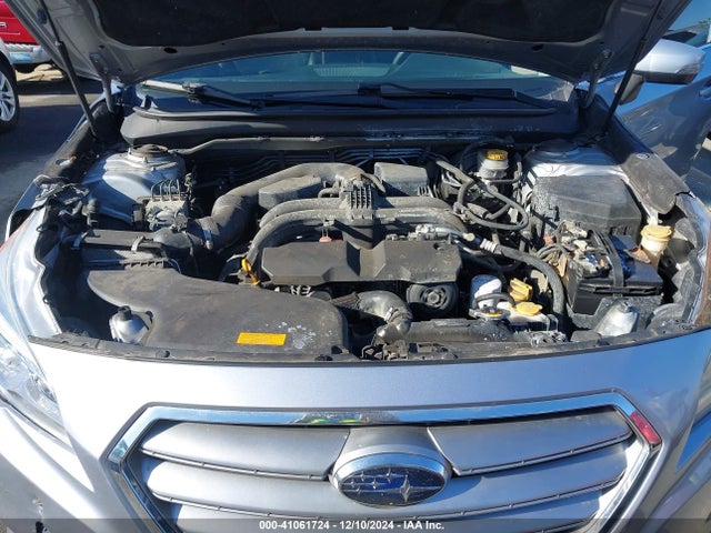 4S3BNAL66F3055768 Subaru Legacy 2.5i Limited