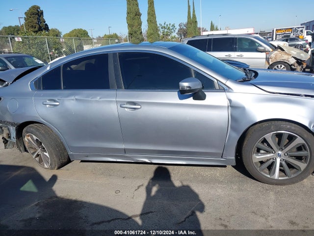 4S3BNAL66F3055768 Subaru Legacy 2.5i Limited