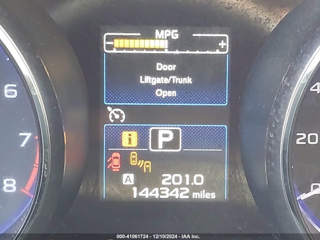 4S3BNAL66F3055768 Subaru Legacy 2.5i Limited