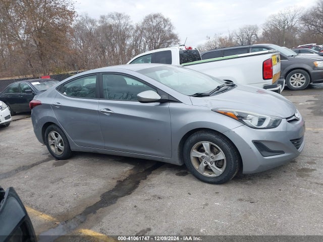 Hyundai ELANTRA SE 2015 5NPDH4AE7FH622148 Image 13