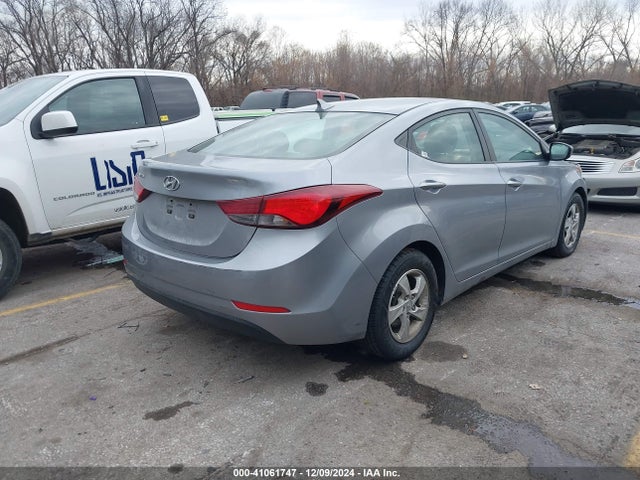 Hyundai ELANTRA SE 2015 5NPDH4AE7FH622148 Image 4