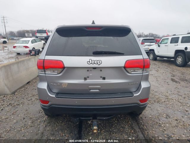 1C4RJFAG4JC457817 Jeep Grand Cherokee Laredo 4x4