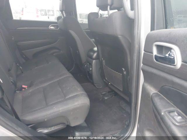 1C4RJFAG4JC457817 Jeep Grand Cherokee Laredo 4x4