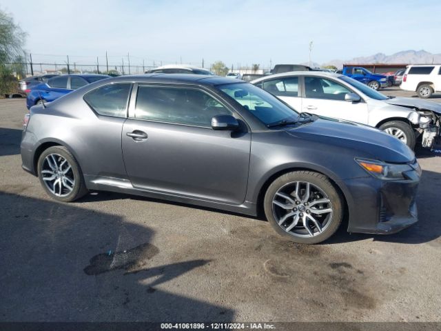 JTKJF5C70GJ022098 Scion TC