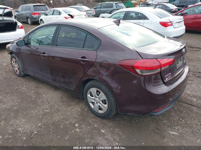 KIA FORTE LX 2018 3KPFK4A78JE268276 Image 3