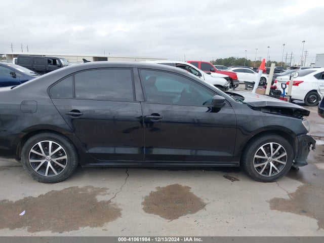 3VWD67AJ9GM257579 Volkswagen Jetta 1.4t Se