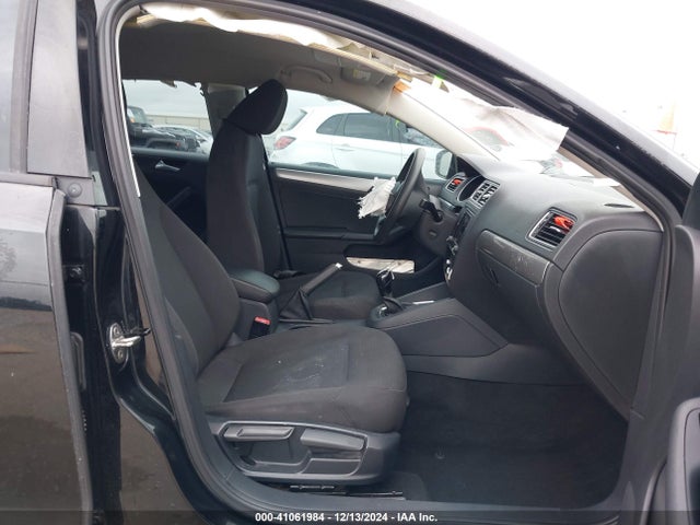 3VWD67AJ9GM257579 Volkswagen Jetta 1.4t Se