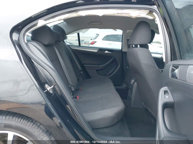 3VWD67AJ9GM257579 Volkswagen Jetta 1.4t Se