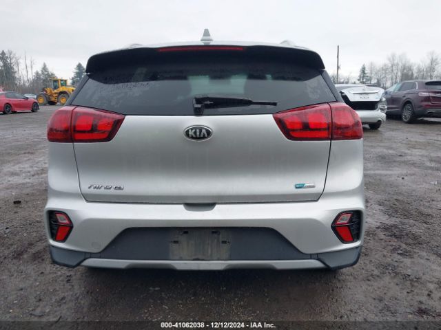 KNDCB3LC8L5393610 KIA NIRO LX