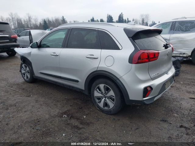 KNDCB3LC8L5393610 KIA NIRO LX
