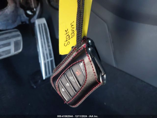 2T2KGCEZ5RC038304 Lexus Nx 350 F Sport Handling