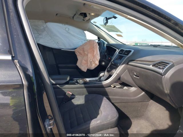 3FA6P0H75ER267333 Ford FUSION SE