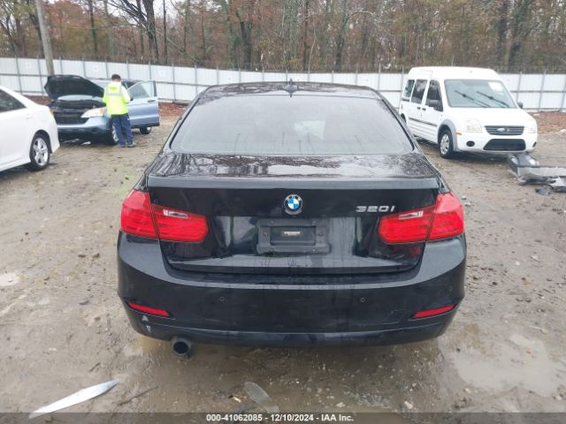 WBA3B1C57FK139301 BMW 320i