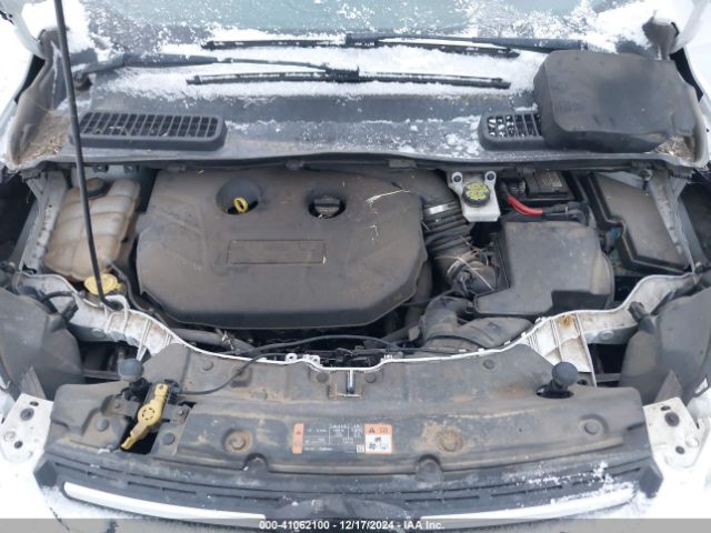 1FMCU0G99FUC45379 Ford ESCAPE SE