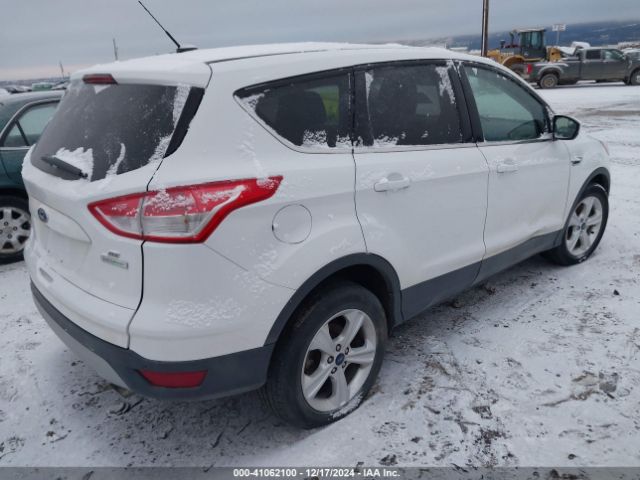 1FMCU0G99FUC45379 Ford ESCAPE SE