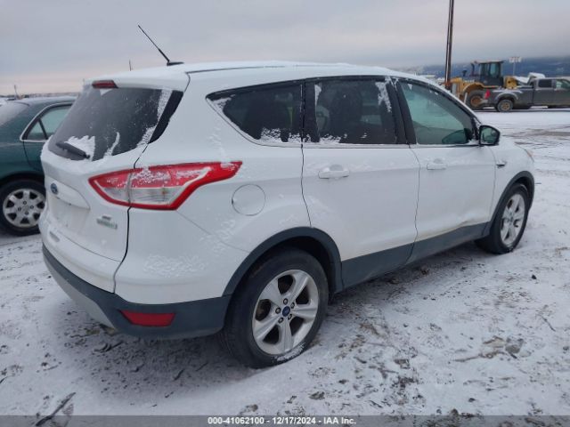 1FMCU0G99FUC45379 Ford ESCAPE SE