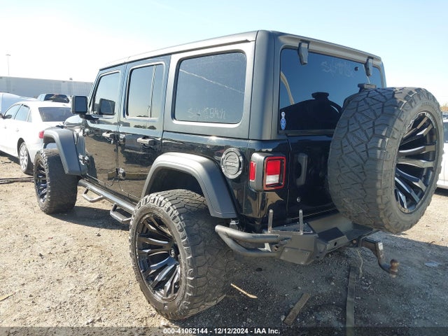 1C4HJXDG5KW677366 Jeep Wrangler Unlimited Sport S 4x4