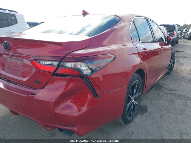 4T1G11AK0MU458178 Toyota CAMRY SE