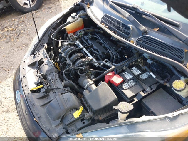 3FADP4TJ7FM202824 Ford FIESTA S