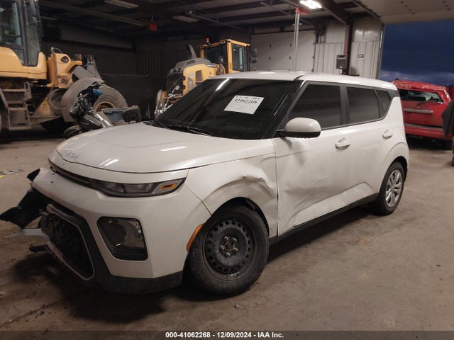 KIA SOUL LX 2022 KNDJ23AU6N7834578 Image 2
