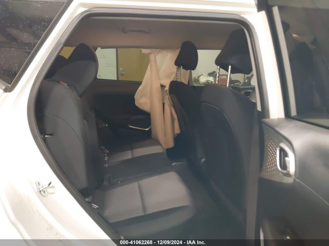KIA SOUL LX 2022 KNDJ23AU6N7834578 Image 8