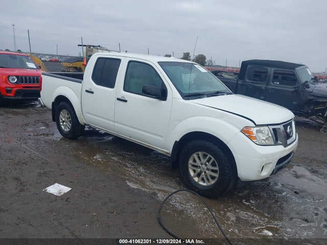 2015 1N6AD0EV8FN752731 main image