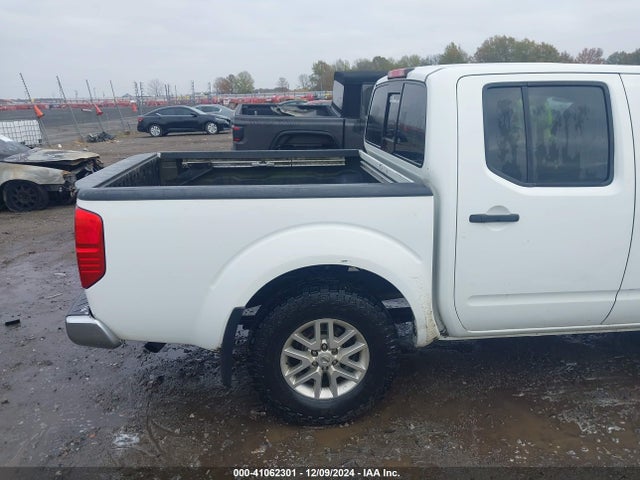 Nissan Frontier Sv 2015 1N6AD0EV8FN752731 Image 18