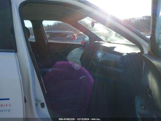 3N1CP5CU5KL541171 Nissan KICKS S