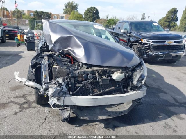 JHMZC5F39JC003152 Honda Clarity Plug-in Hybrid Touring