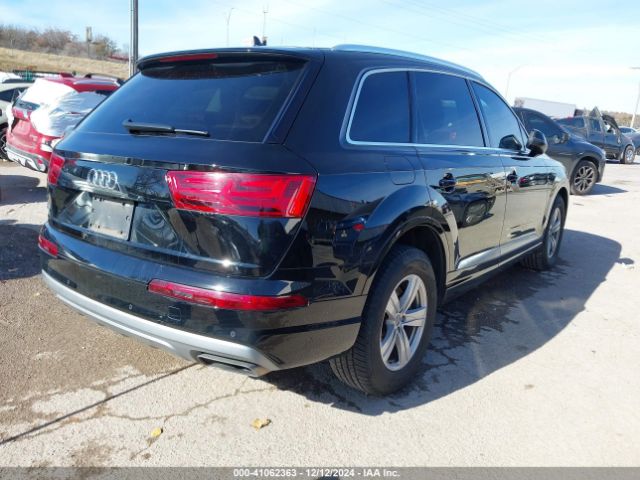 WA1AHAF70KD020603 Audi Q7 45 Premium/45 Se Premium